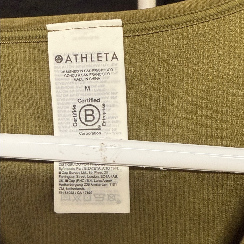 Athleta Olive Green Crop Top active wear size medium PTP 14 - Picture 2 of 5